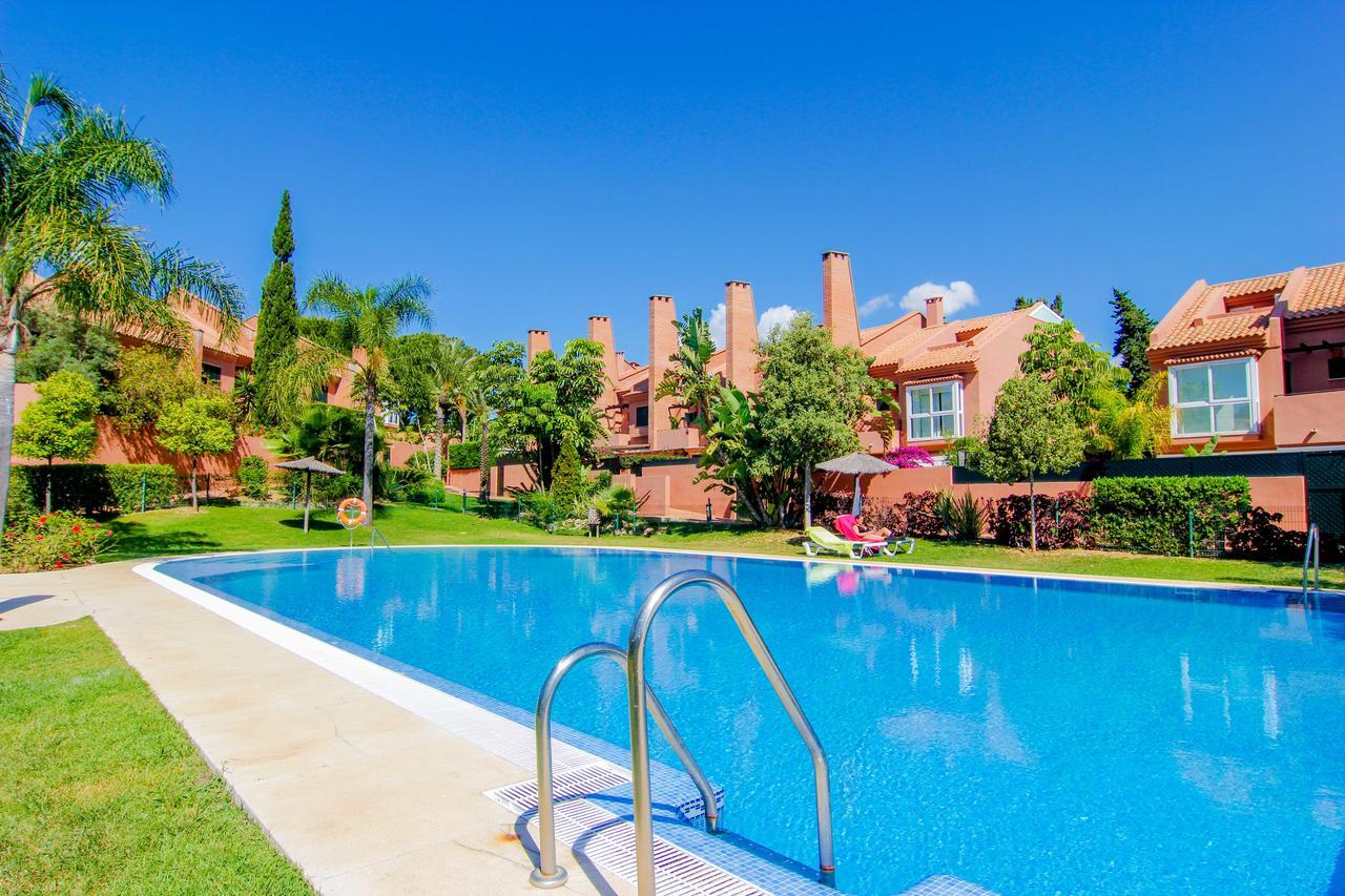 Oleholidays Adosado Mediterraneo Los Monteros 100 M Playa Marbella Exteriér fotografie